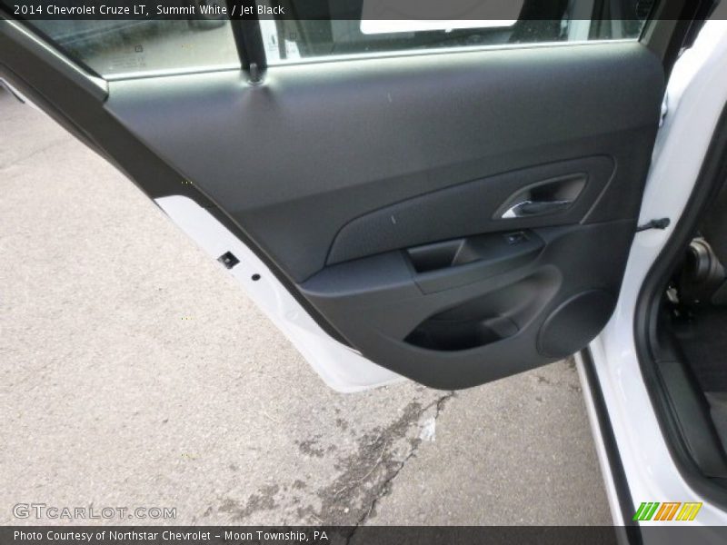 Summit White / Jet Black 2014 Chevrolet Cruze LT