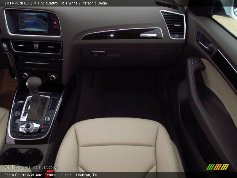 Ibis White / Pistachio Beige 2014 Audi Q5 2.0 TFSI quattro