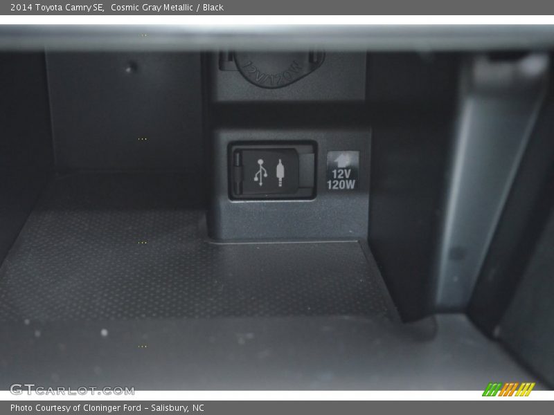 Cosmic Gray Metallic / Black 2014 Toyota Camry SE