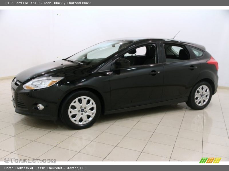 Black / Charcoal Black 2012 Ford Focus SE 5-Door