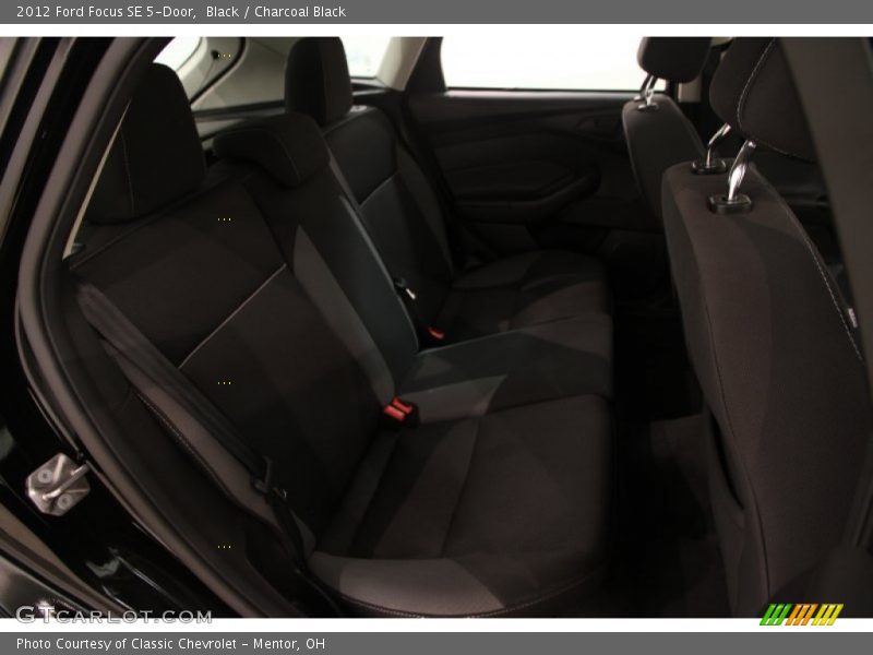 Black / Charcoal Black 2012 Ford Focus SE 5-Door