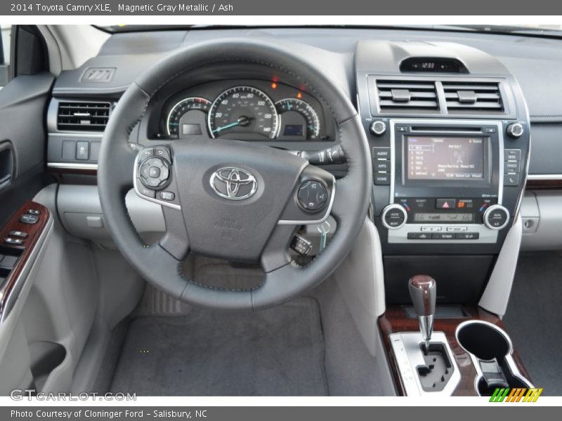 Magnetic Gray Metallic / Ash 2014 Toyota Camry XLE