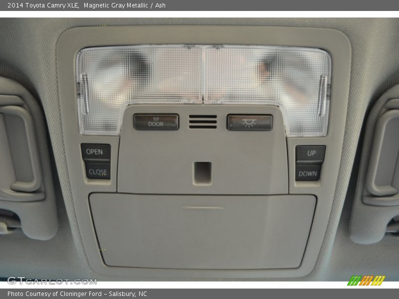 Magnetic Gray Metallic / Ash 2014 Toyota Camry XLE