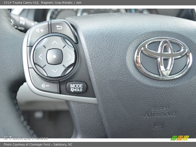 Magnetic Gray Metallic / Ash 2014 Toyota Camry XLE