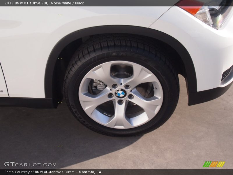 Alpine White / Black 2013 BMW X1 sDrive 28i