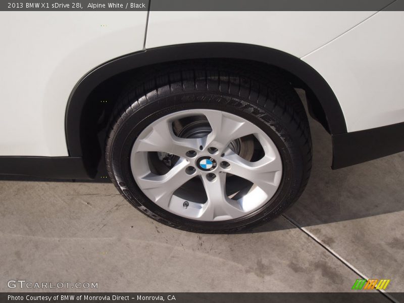 Alpine White / Black 2013 BMW X1 sDrive 28i