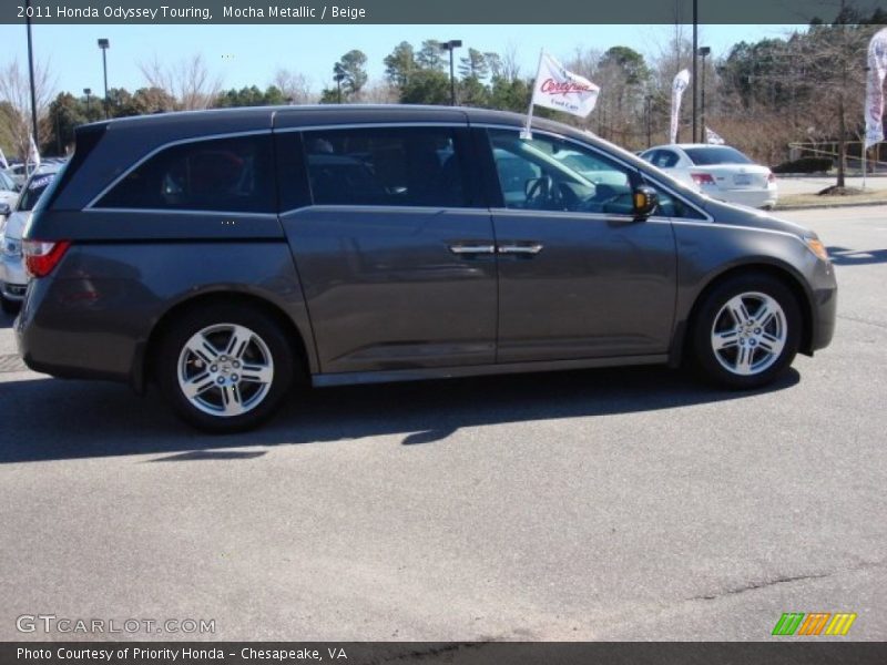 Mocha Metallic / Beige 2011 Honda Odyssey Touring