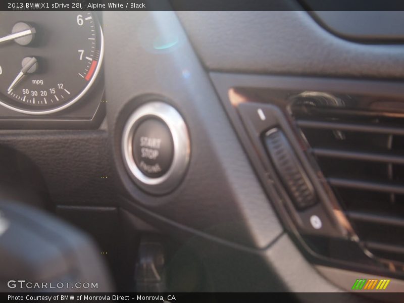 Alpine White / Black 2013 BMW X1 sDrive 28i
