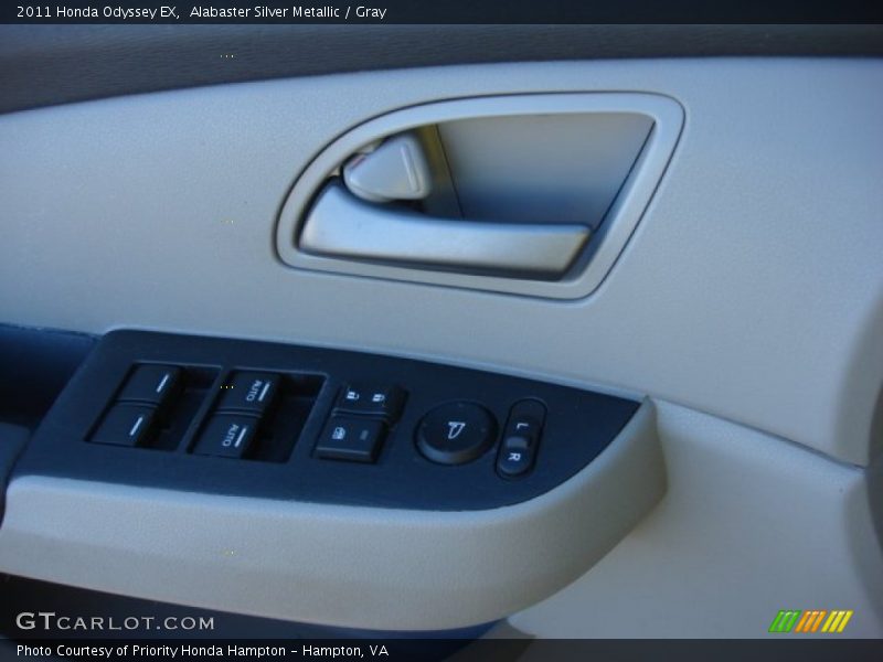Alabaster Silver Metallic / Gray 2011 Honda Odyssey EX