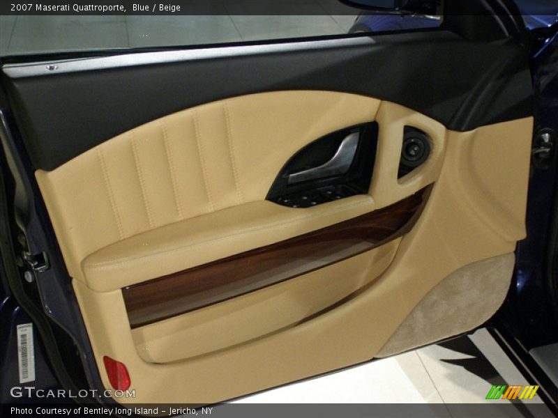 2007 Maserati Quattroporte, Blue / Beige, Interior Drivers Door - 2007 Maserati Quattroporte 