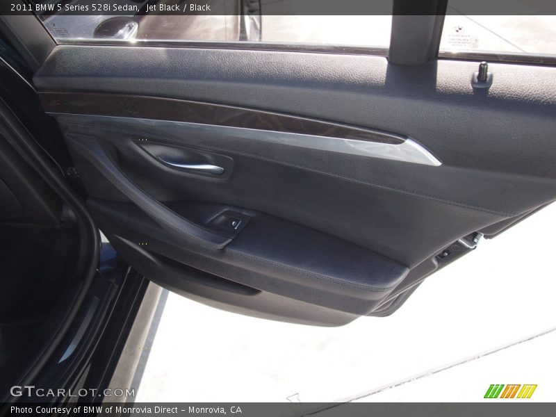 Jet Black / Black 2011 BMW 5 Series 528i Sedan