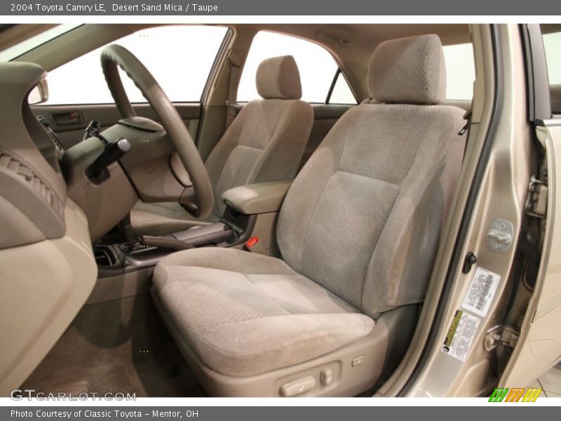 Desert Sand Mica / Taupe 2004 Toyota Camry LE