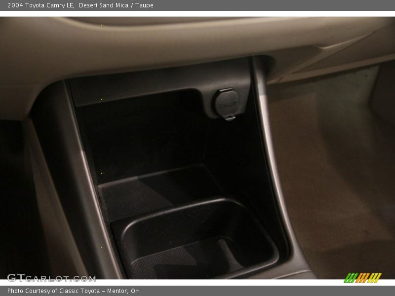 Desert Sand Mica / Taupe 2004 Toyota Camry LE