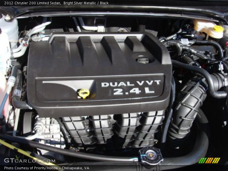 Bright Silver Metallic / Black 2012 Chrysler 200 Limited Sedan