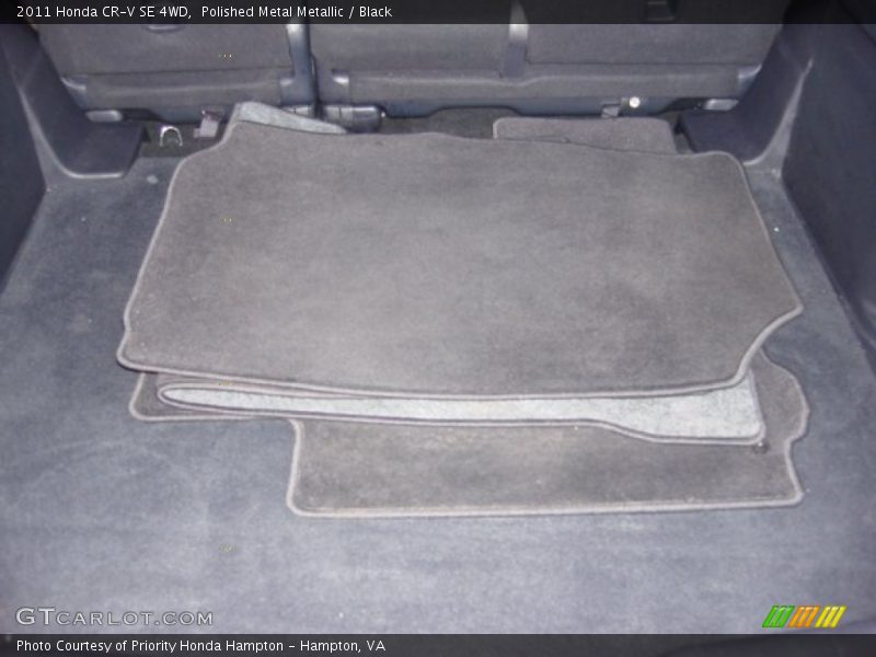 Polished Metal Metallic / Black 2011 Honda CR-V SE 4WD