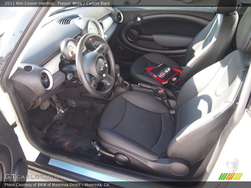 Pepper White / Carbon Black 2011 Mini Cooper Hardtop