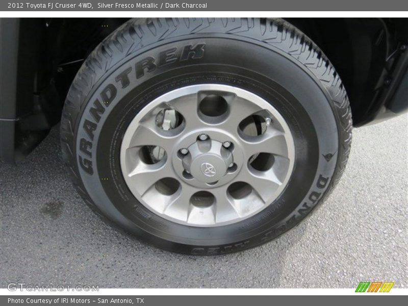 Silver Fresco Metallic / Dark Charcoal 2012 Toyota FJ Cruiser 4WD