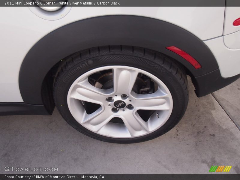 White Silver Metallic / Carbon Black 2011 Mini Cooper S Clubman