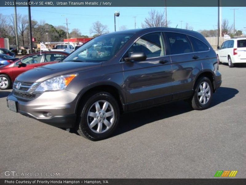 Urban Titanium Metallic / Ivory 2011 Honda CR-V SE 4WD