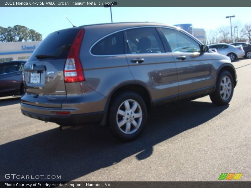 Urban Titanium Metallic / Ivory 2011 Honda CR-V SE 4WD