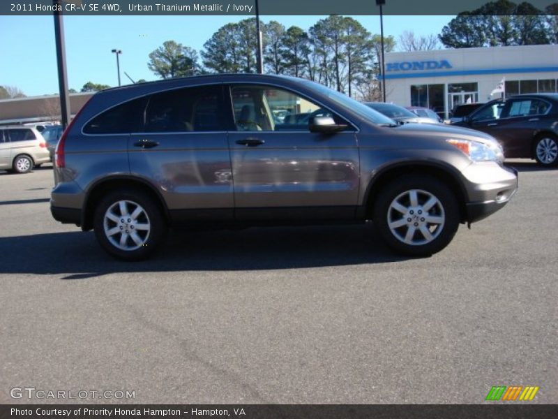 Urban Titanium Metallic / Ivory 2011 Honda CR-V SE 4WD