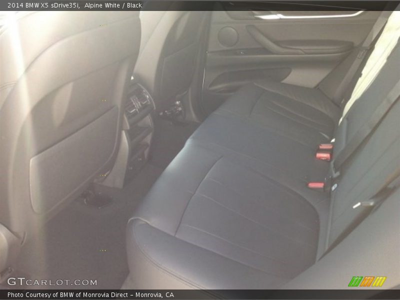 Alpine White / Black 2014 BMW X5 sDrive35i