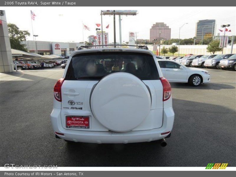 Super White / Taupe 2006 Toyota RAV4