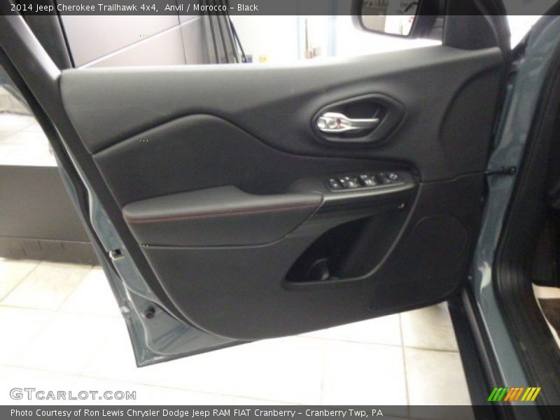 Anvil / Morocco - Black 2014 Jeep Cherokee Trailhawk 4x4