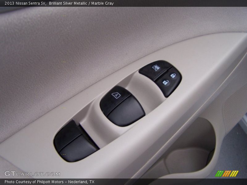 Brilliant Silver Metallic / Marble Gray 2013 Nissan Sentra SV