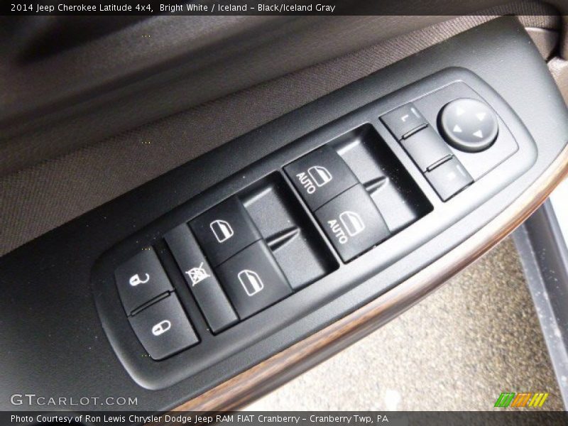 Bright White / Iceland - Black/Iceland Gray 2014 Jeep Cherokee Latitude 4x4