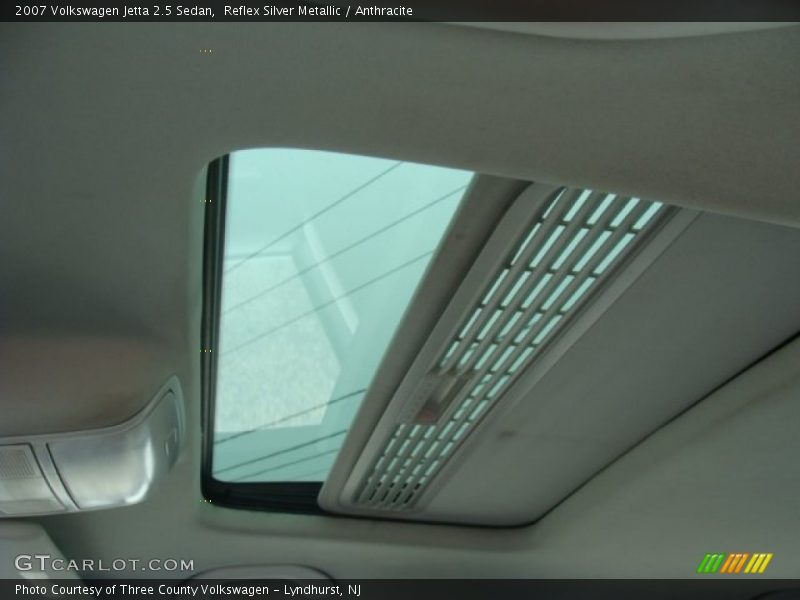 Reflex Silver Metallic / Anthracite 2007 Volkswagen Jetta 2.5 Sedan