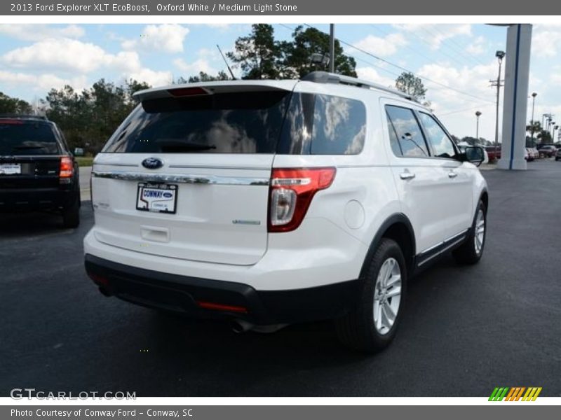Oxford White / Medium Light Stone 2013 Ford Explorer XLT EcoBoost