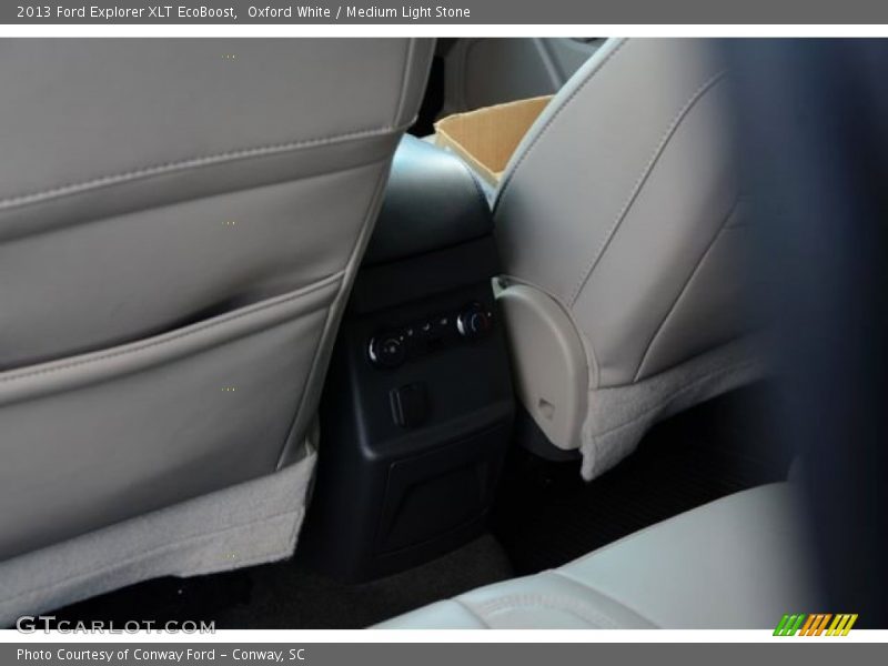 Oxford White / Medium Light Stone 2013 Ford Explorer XLT EcoBoost