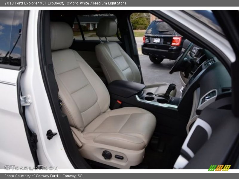 Oxford White / Medium Light Stone 2013 Ford Explorer XLT EcoBoost