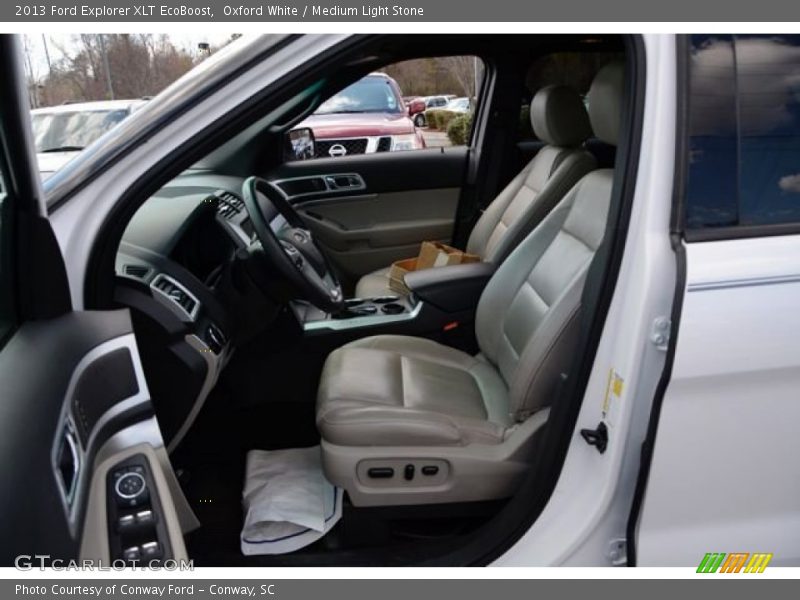 Oxford White / Medium Light Stone 2013 Ford Explorer XLT EcoBoost