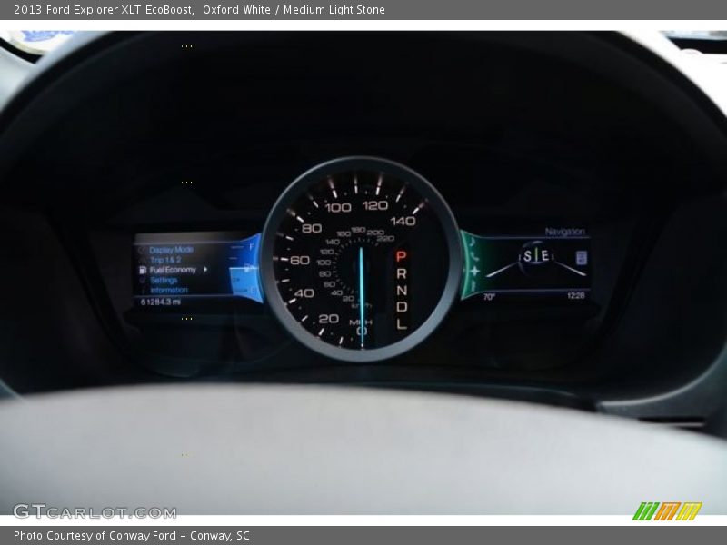 Oxford White / Medium Light Stone 2013 Ford Explorer XLT EcoBoost