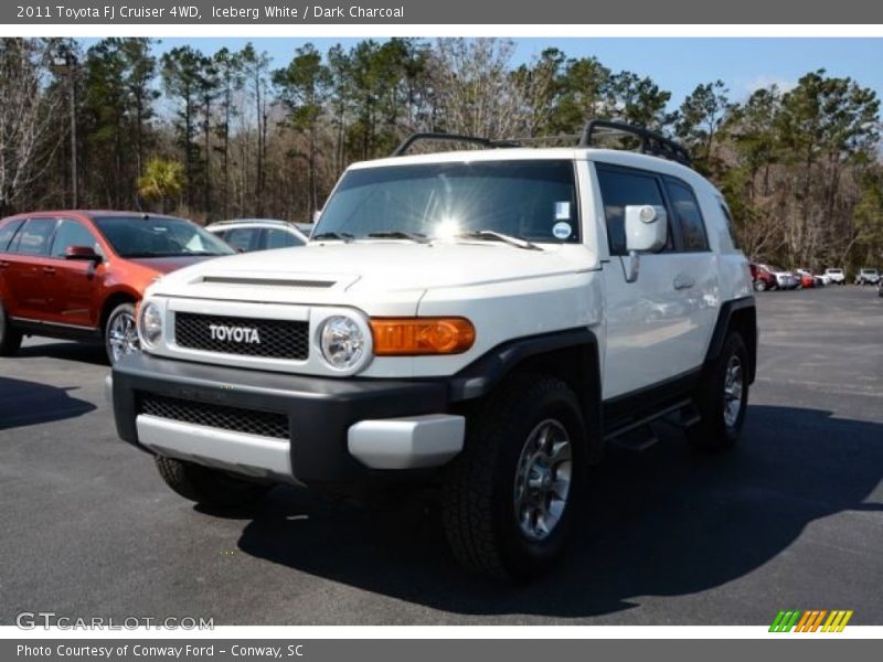 Iceberg White / Dark Charcoal 2011 Toyota FJ Cruiser 4WD