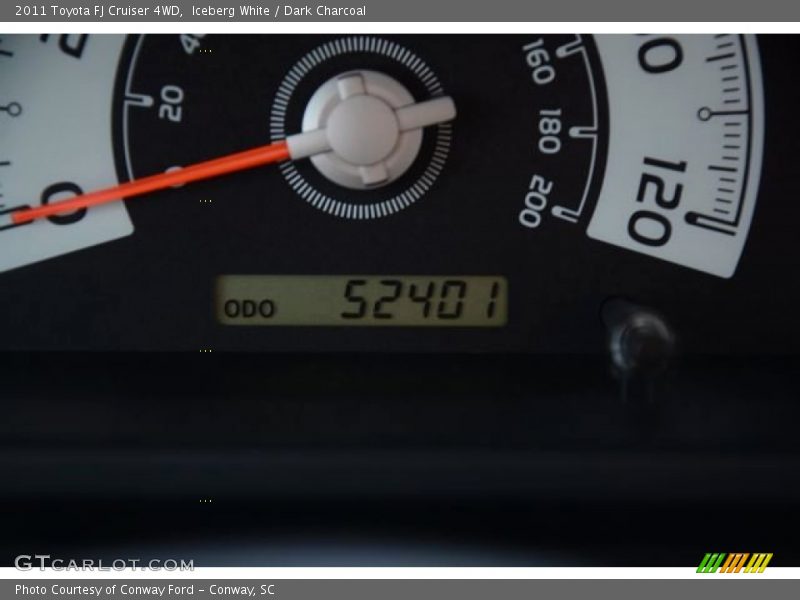 Iceberg White / Dark Charcoal 2011 Toyota FJ Cruiser 4WD