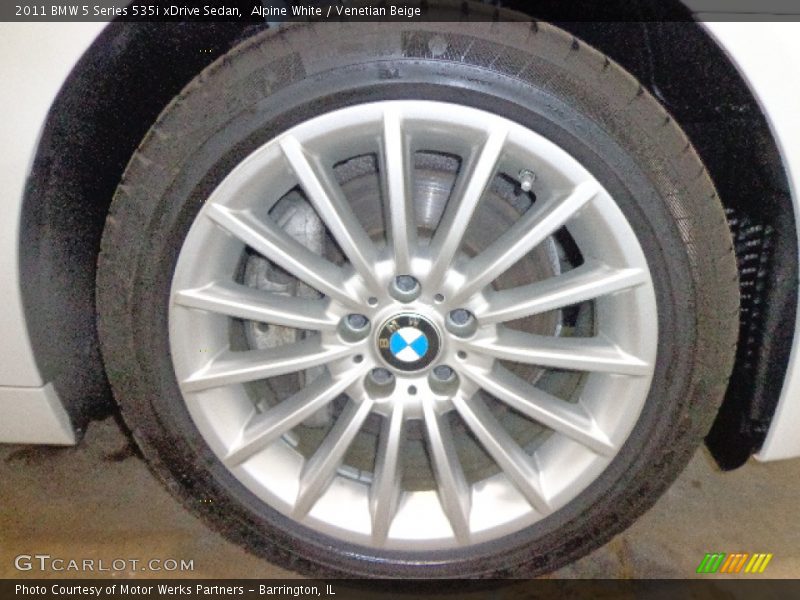 Alpine White / Venetian Beige 2011 BMW 5 Series 535i xDrive Sedan
