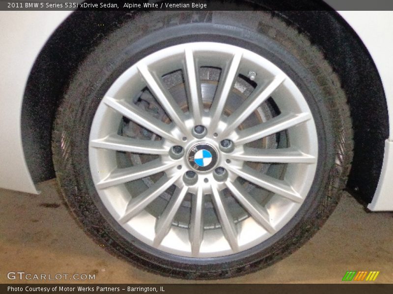 Alpine White / Venetian Beige 2011 BMW 5 Series 535i xDrive Sedan