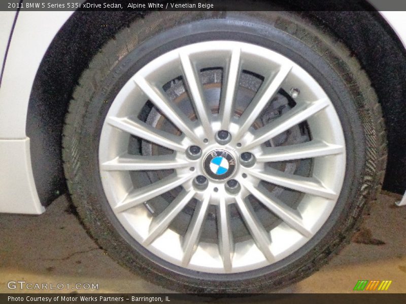 Alpine White / Venetian Beige 2011 BMW 5 Series 535i xDrive Sedan