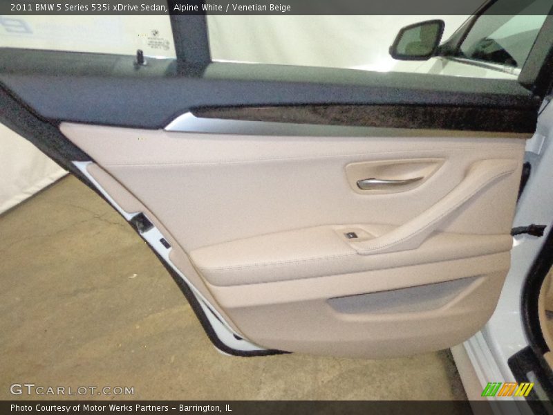 Alpine White / Venetian Beige 2011 BMW 5 Series 535i xDrive Sedan