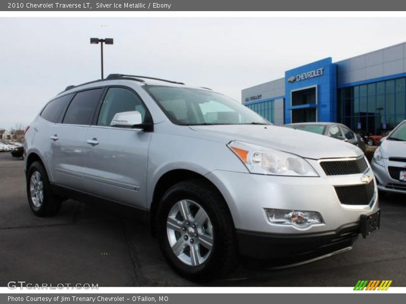 Silver Ice Metallic / Ebony 2010 Chevrolet Traverse LT