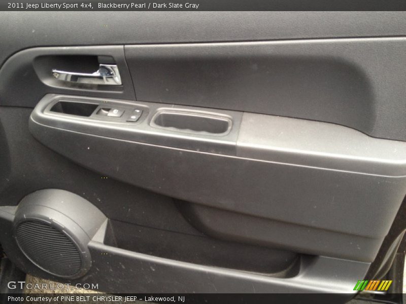 Blackberry Pearl / Dark Slate Gray 2011 Jeep Liberty Sport 4x4