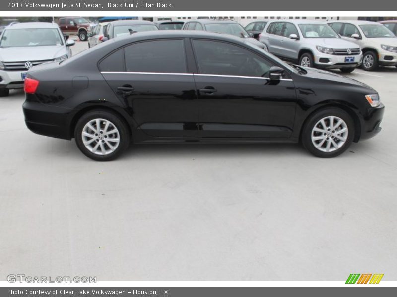 Black Uni / Titan Black 2013 Volkswagen Jetta SE Sedan