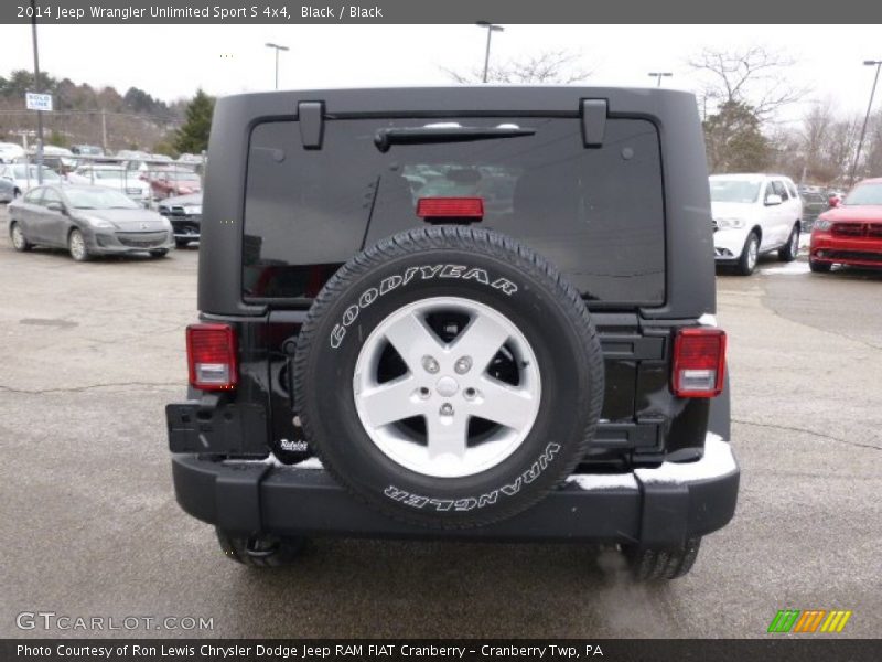 Black / Black 2014 Jeep Wrangler Unlimited Sport S 4x4