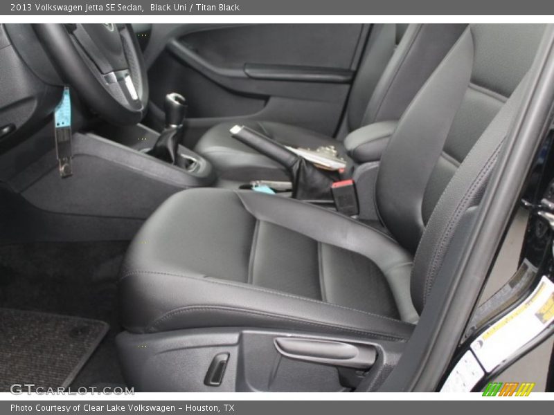 Black Uni / Titan Black 2013 Volkswagen Jetta SE Sedan