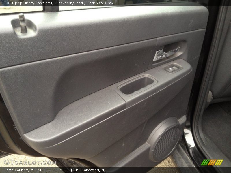 Blackberry Pearl / Dark Slate Gray 2011 Jeep Liberty Sport 4x4