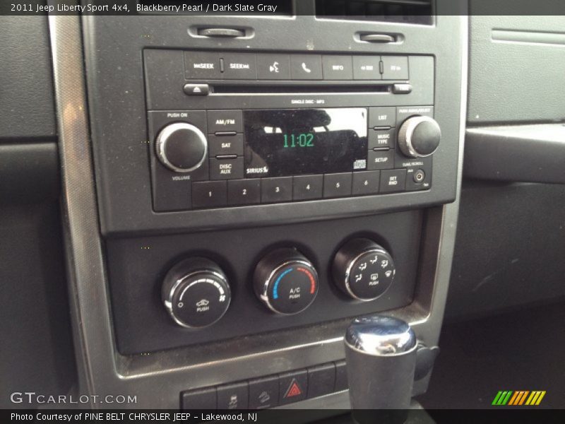 Blackberry Pearl / Dark Slate Gray 2011 Jeep Liberty Sport 4x4