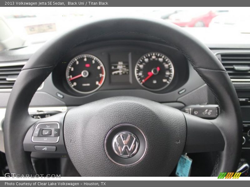 Black Uni / Titan Black 2013 Volkswagen Jetta SE Sedan